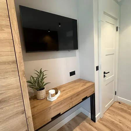 Vip Anvers 50 엘레니테